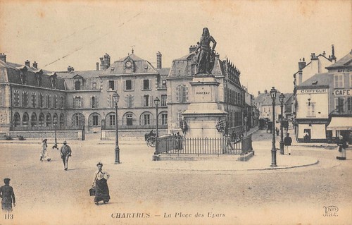 Cpa chartres la plce - /, des